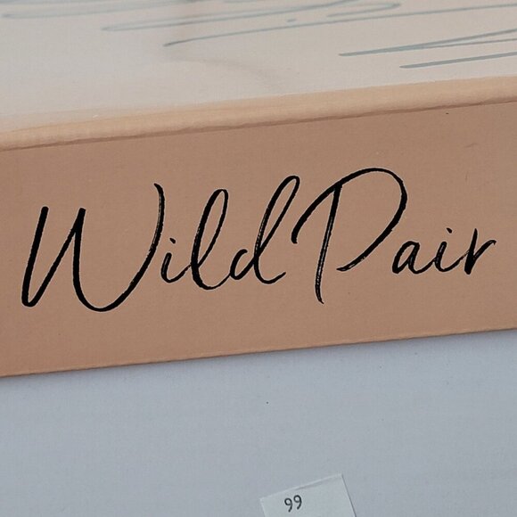 NEW Wild Pair Eileene Pointed Toe Knee High Boots 7M  Bone - Picture 5 of 9